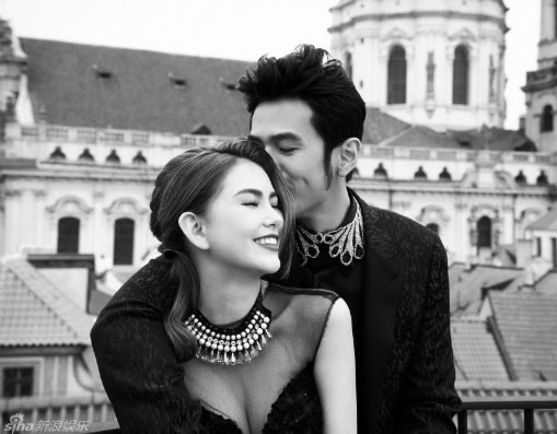 Châu Kiệt Luân hồi hộp bên vợ