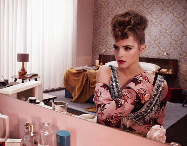Emma Watson với vẻ đẹp sắc sảo 