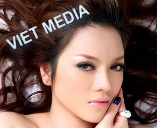 Lý Nhã Kỳ quyến rũ nét sang trọng