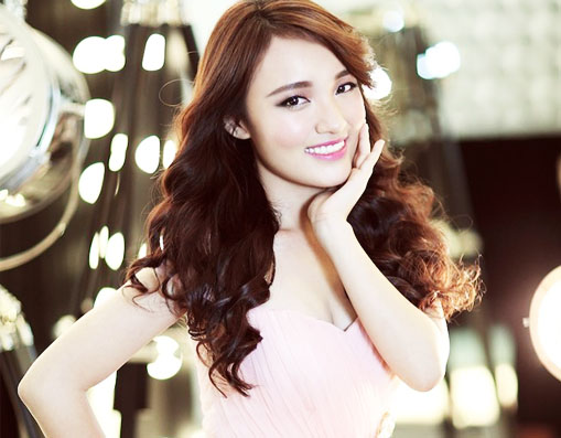 Nhật Thủy tham gia lễ hội âm nhạc châu Á